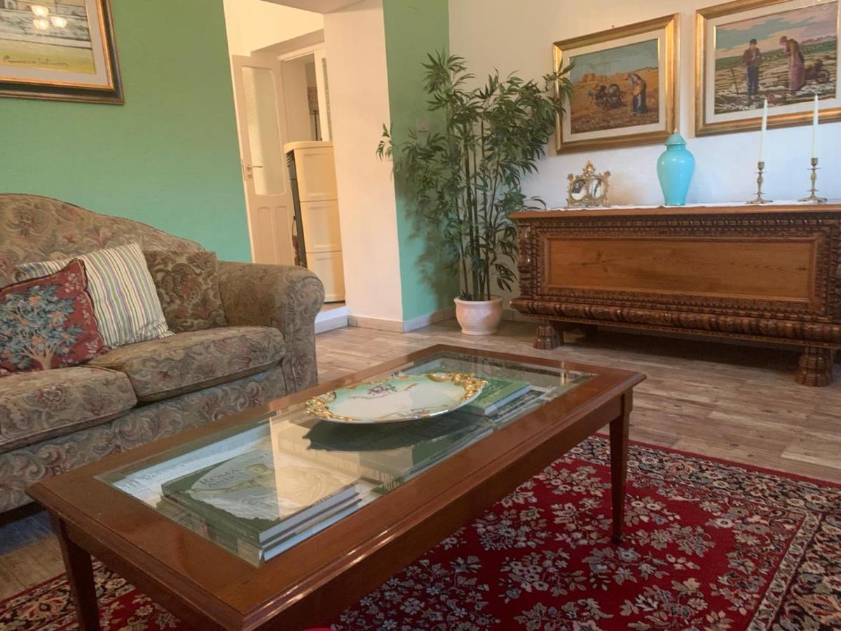 Casa Caterina In Centro Daire Sindia Dış mekan fotoğraf