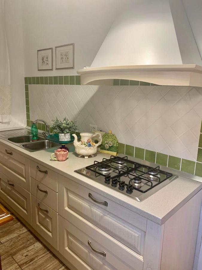 Casa Caterina In Centro Daire Sindia Dış mekan fotoğraf